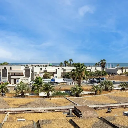 Apartman Deluge Seaview Shower & Cross, Naturist